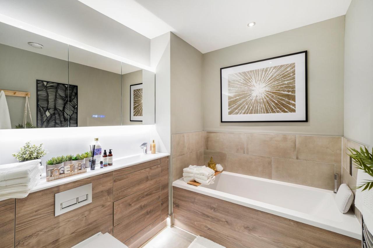 The Waterhouse Avenue By Kandara 5 Star City Home In Maidstone Extérieur photo